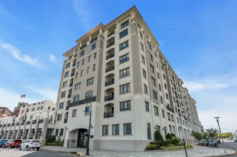 1501 Ocean Avenue #2210