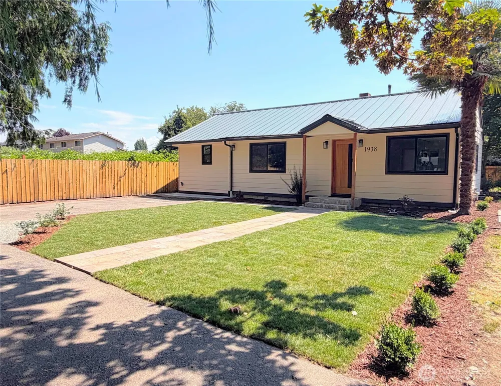 1938 A STREET SE Auburn, WA 98002