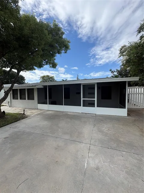 5171 97TH TERRACE