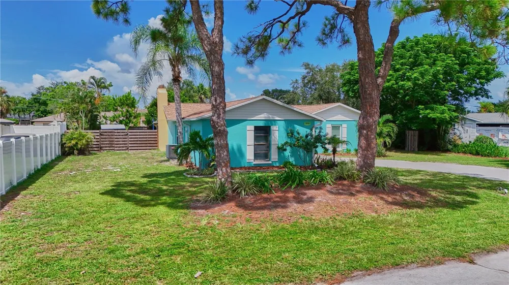 1816 82ND STREET NW Bradenton, FL 34209
