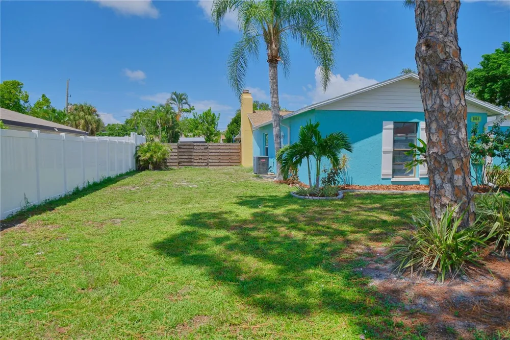 1816 82ND STREET NW Bradenton, FL 34209