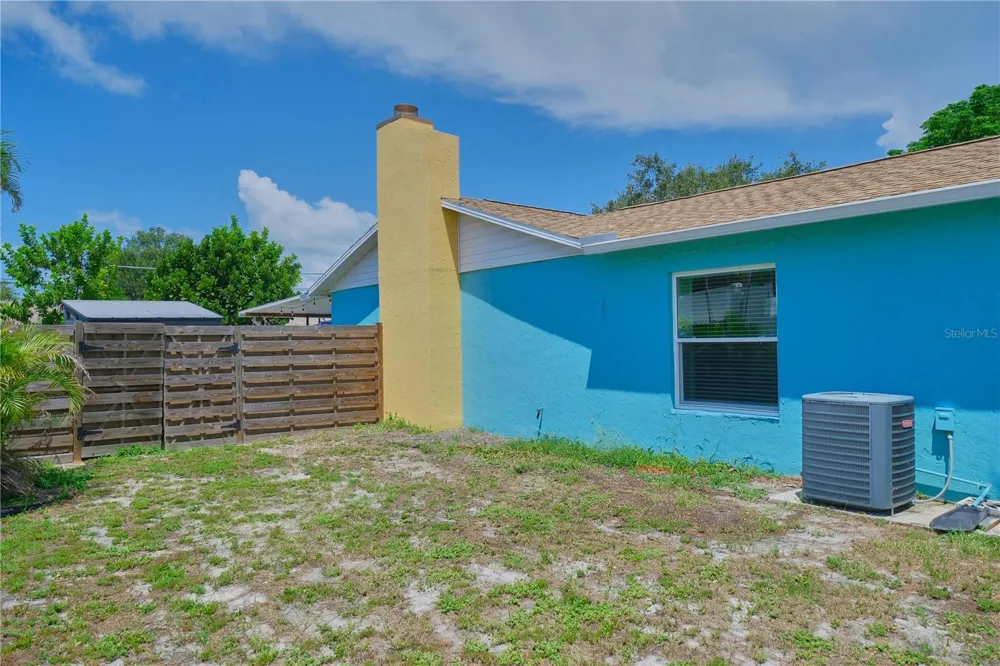 1816 82ND STREET NW Bradenton, FL 34209