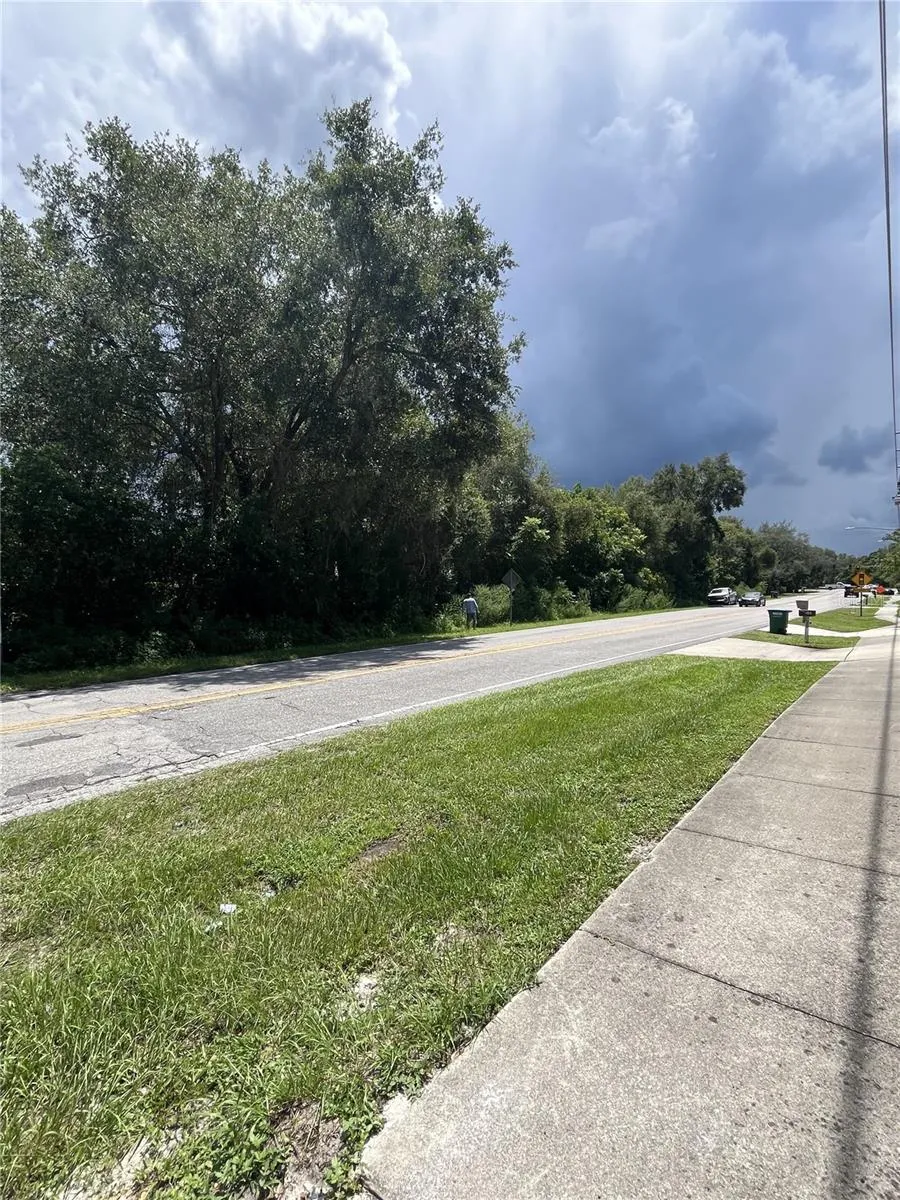845 LARK COURT Deltona, FL 32725