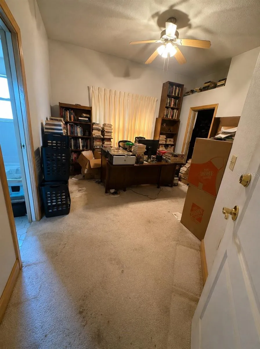 995 WEATHERSFIELD DRIVE Dunedin, FL 34698
