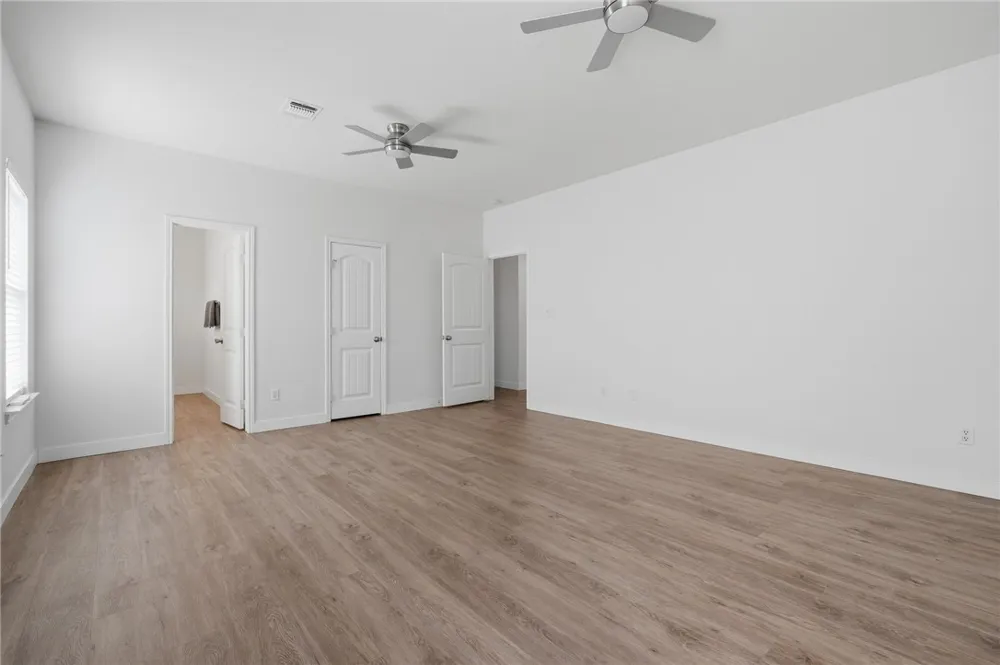 601 Bayshore Drive Ingleside, TX 78362