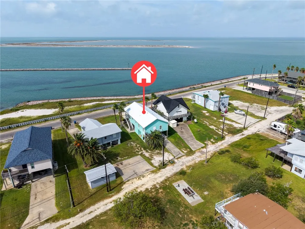 601 Bayshore Drive Ingleside, TX 78362