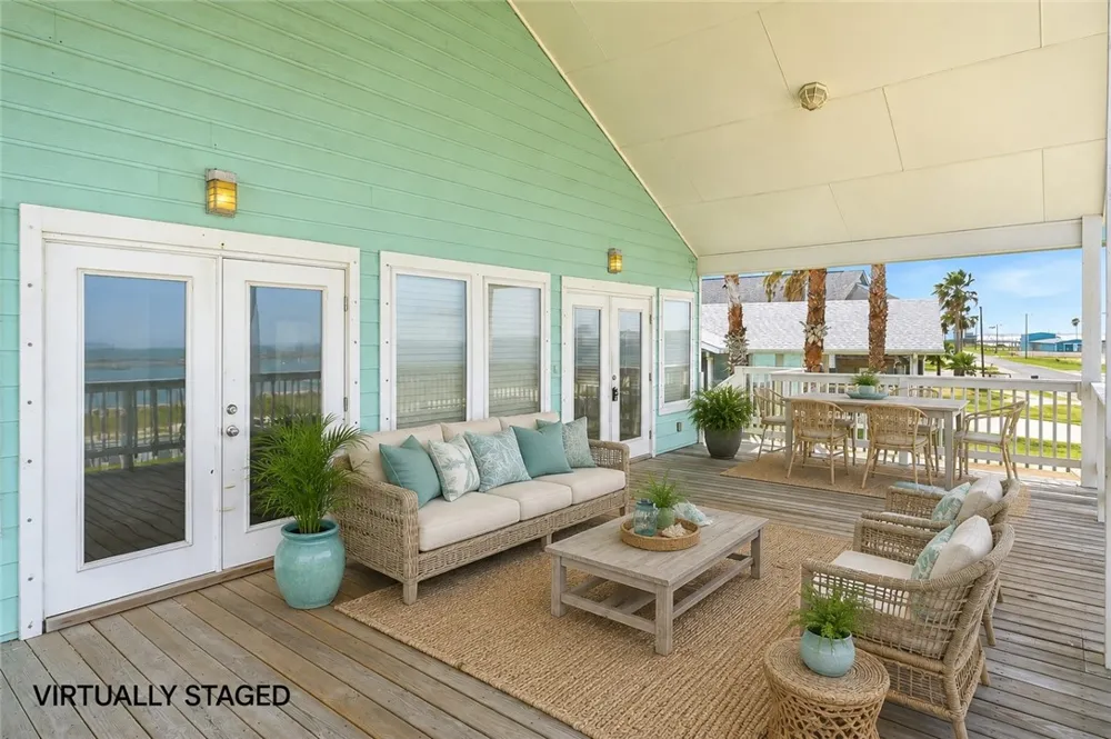 601 Bayshore Drive Ingleside, TX 78362