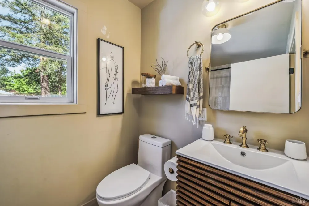 18350 Arnold Drive Sonoma, CA 95476