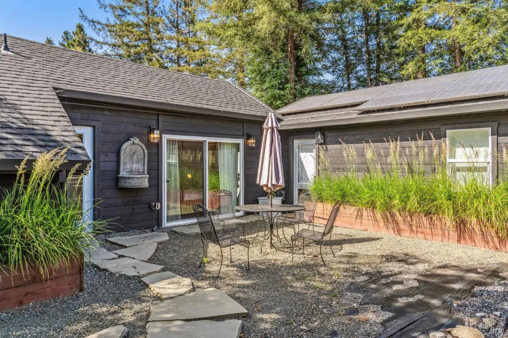 18350 Arnold Drive Sonoma, CA 95476