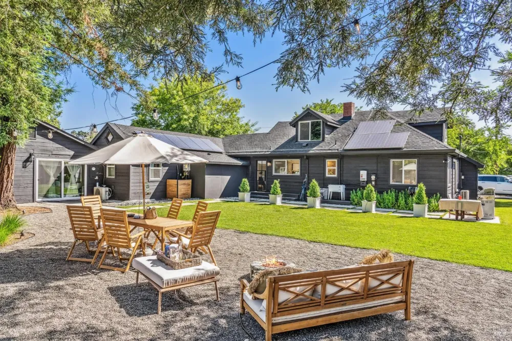 18350 Arnold Drive Sonoma, CA 95476