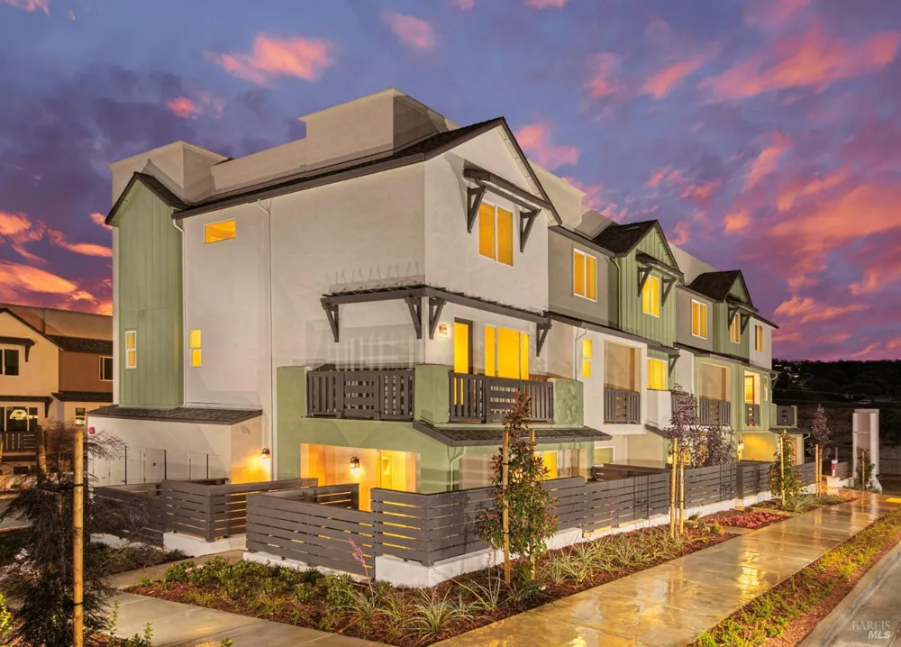 5189 Blossom Circle Richmond, CA 94804