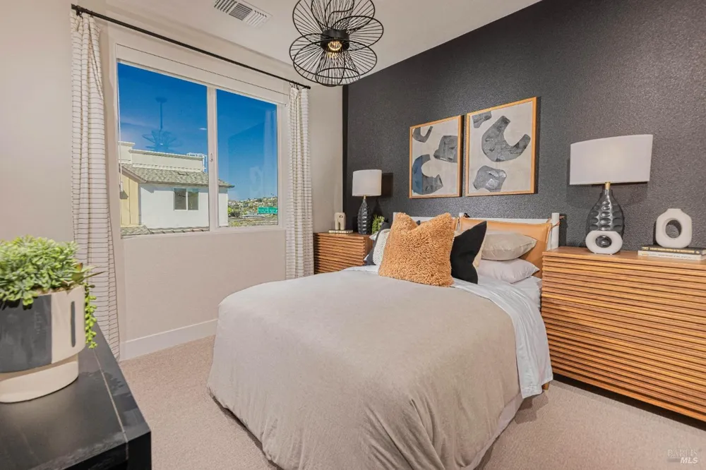 5189 Blossom Circle Richmond, CA 94804