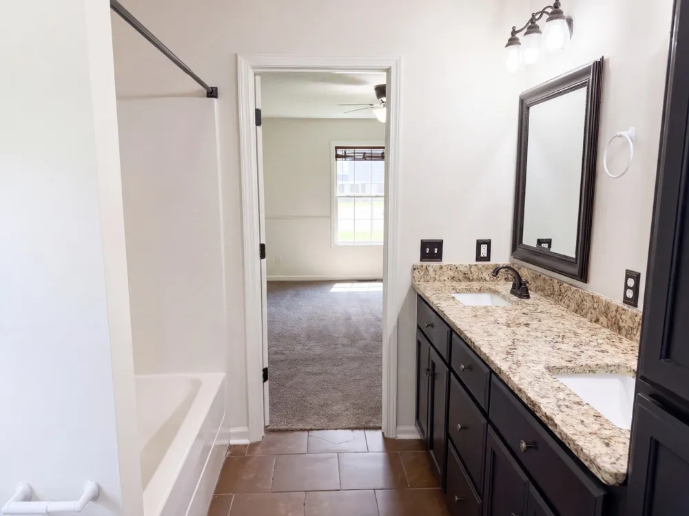 161 Brady Cole Ln Lafayette, TN 37083