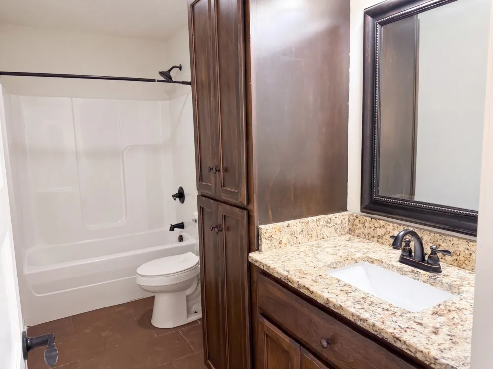 161 Brady Cole Ln Lafayette, TN 37083