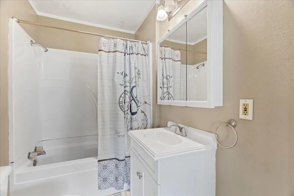 401 Johnson Street LaFayette, GA 30728