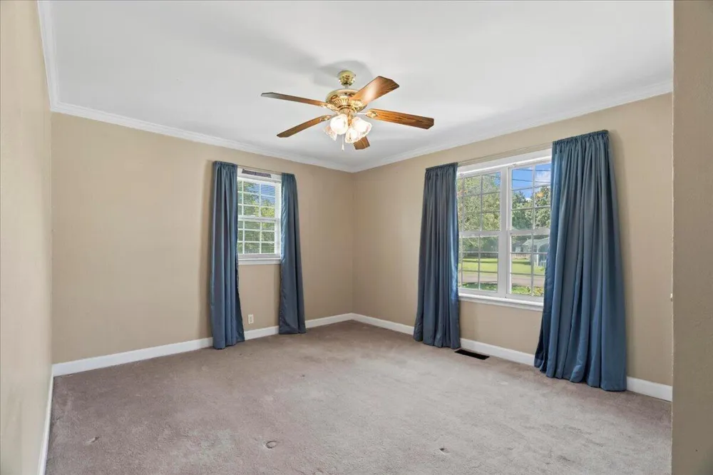 401 Johnson Street LaFayette, GA 30728