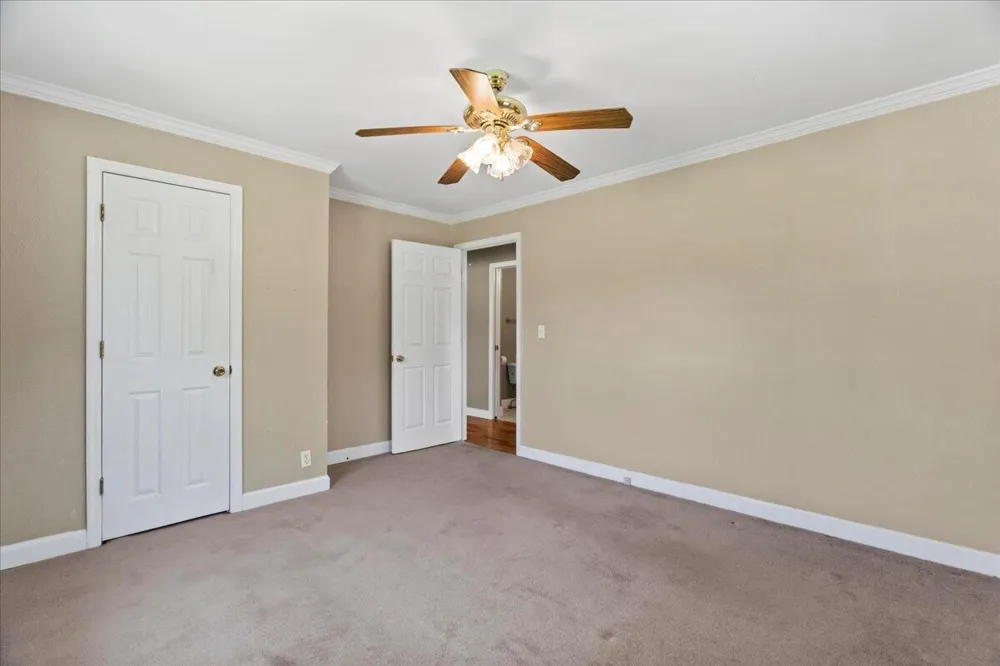 401 Johnson Street LaFayette, GA 30728