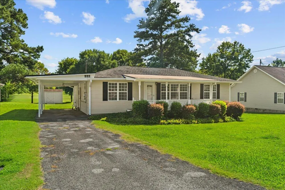 401 Johnson Street LaFayette, GA 30728