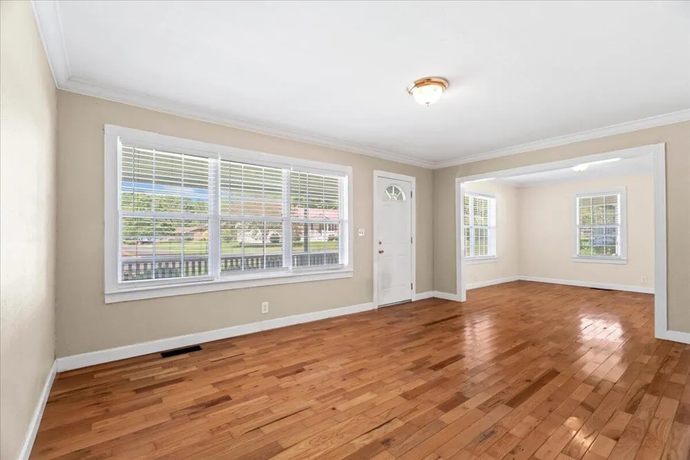 401 Johnson Street LaFayette, GA 30728
