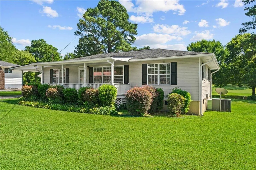 401 Johnson Street LaFayette, GA 30728
