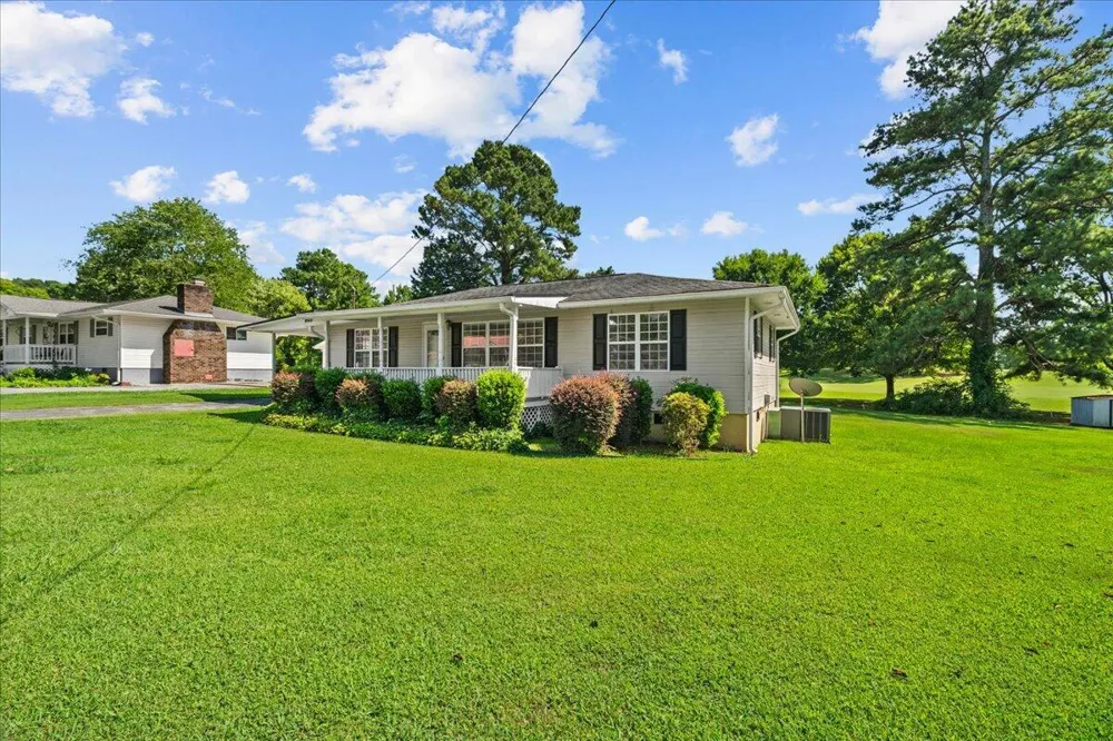 401 Johnson Street LaFayette, GA 30728