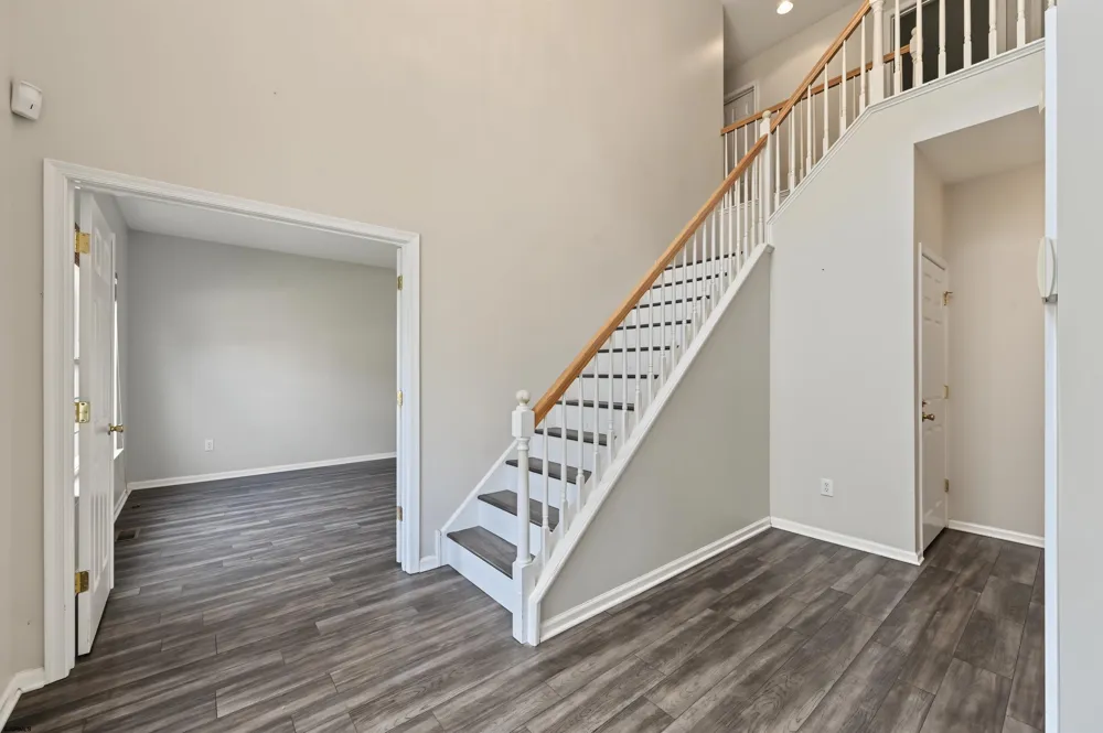 18 Chancellor Park Dr Mays Landing, NJ 08330