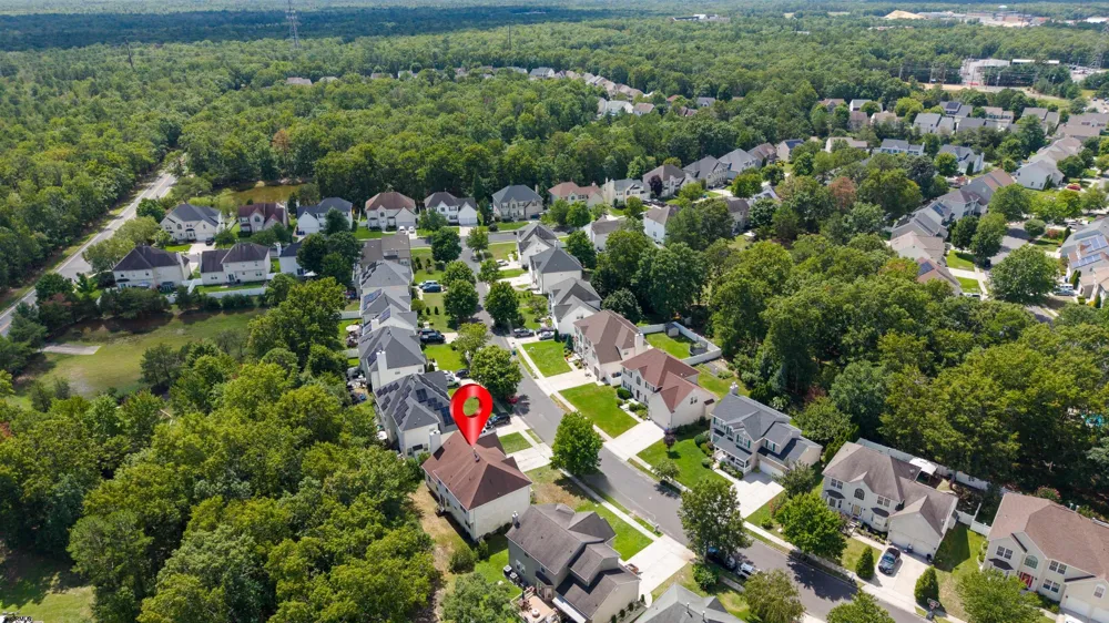 18 Chancellor Park Dr Mays Landing, NJ 08330