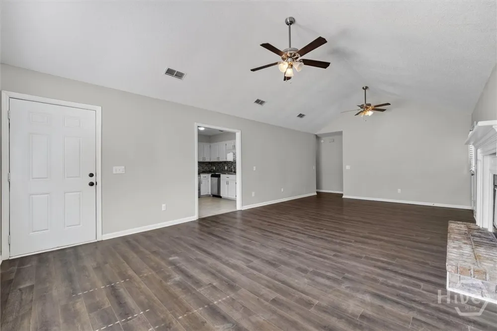 42 Jessica Court Hinesville, GA 31313