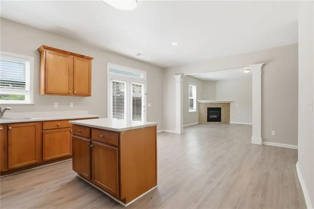 7307 Toccoa Circle Union City, GA 30291
