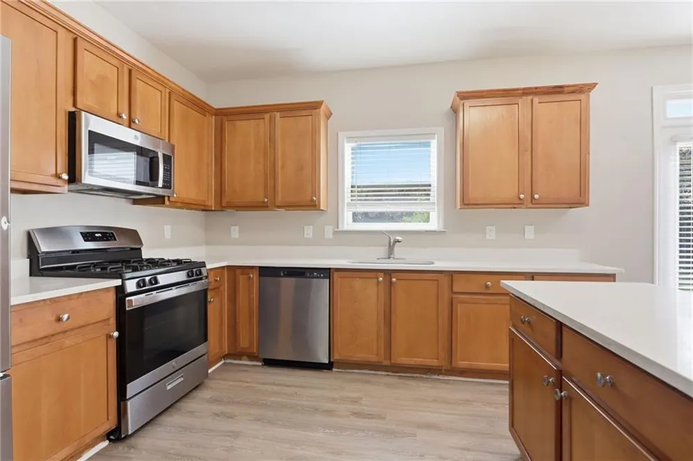 7307 Toccoa Circle Union City, GA 30291