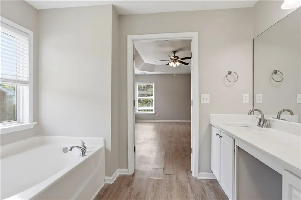 7307 Toccoa Circle Union City, GA 30291