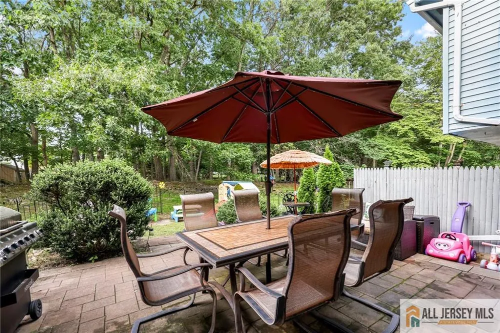 3 Eagle Court Howell, NJ 07731