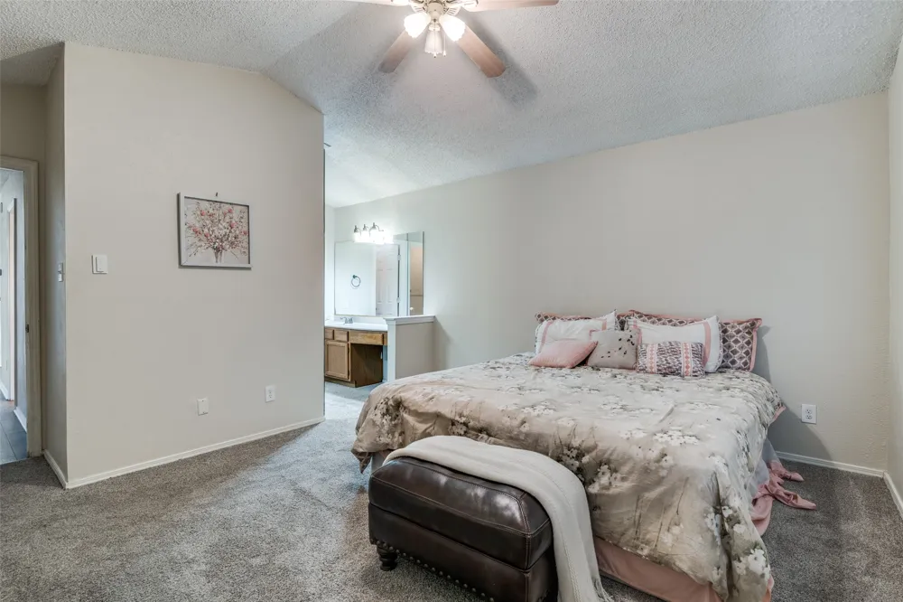 4021 Bond Street Rowlett, TX 75088