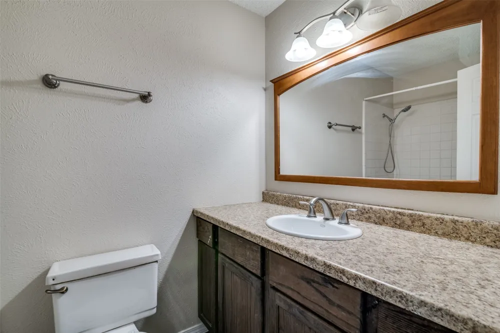 4021 Bond Street Rowlett, TX 75088