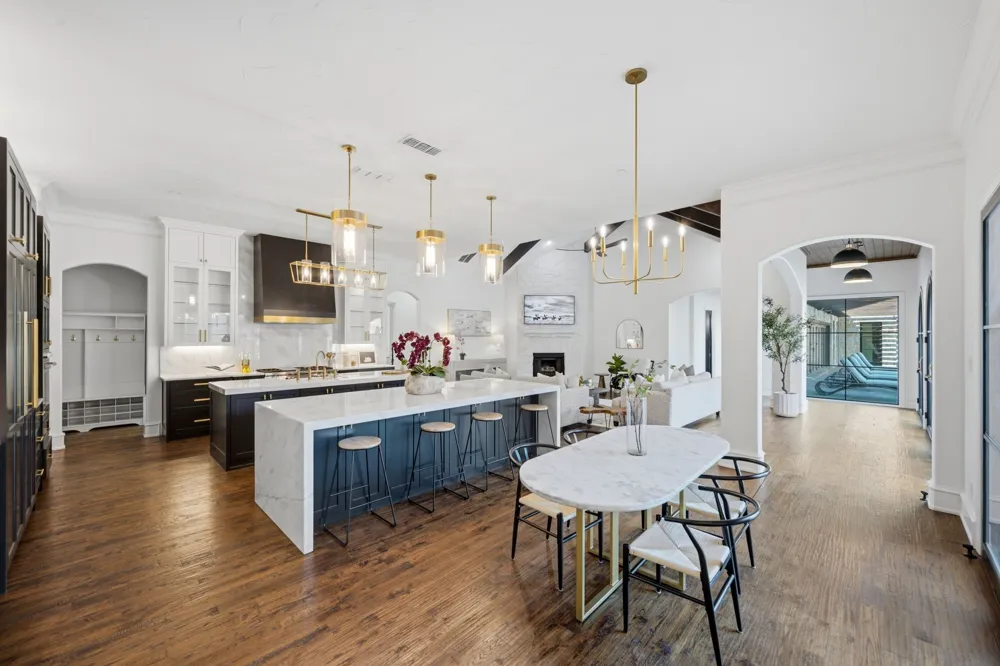 6201 Theresa Lane Colleyville, TX 76034