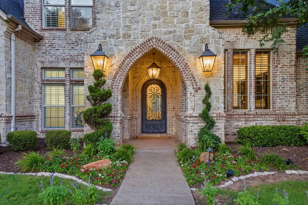6201 Theresa Lane Colleyville, TX 76034