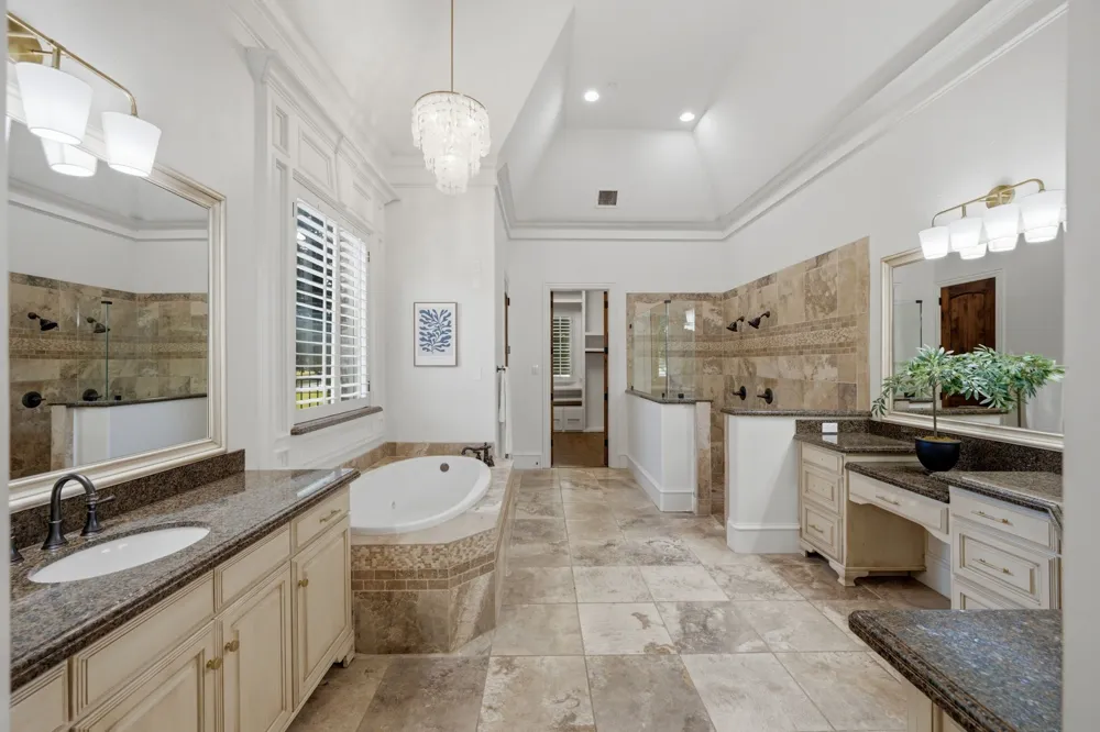 6201 Theresa Lane Colleyville, TX 76034