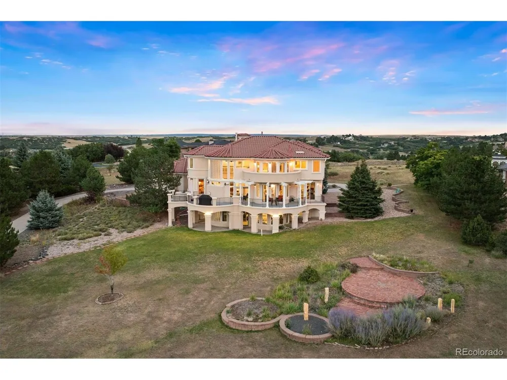8926 Ridgepoint Way Castle Pines, CO 80108