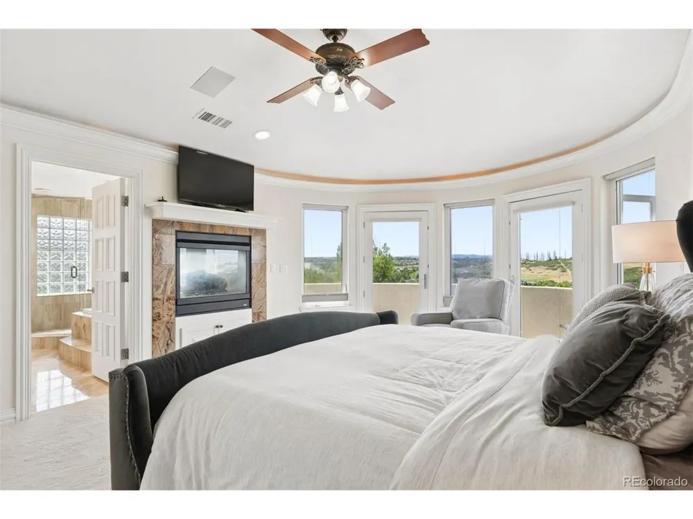 8926 Ridgepoint Way Castle Pines, CO 80108