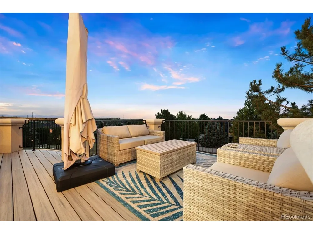8926 Ridgepoint Way Castle Pines, CO 80108