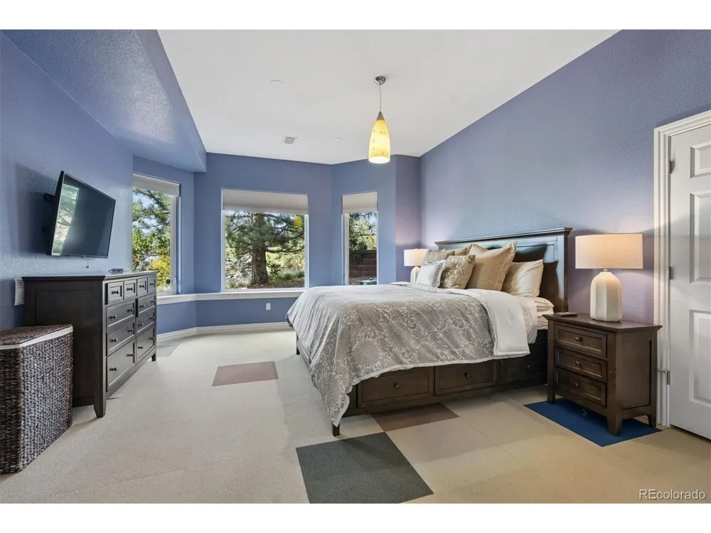 8926 Ridgepoint Way Castle Pines, CO 80108