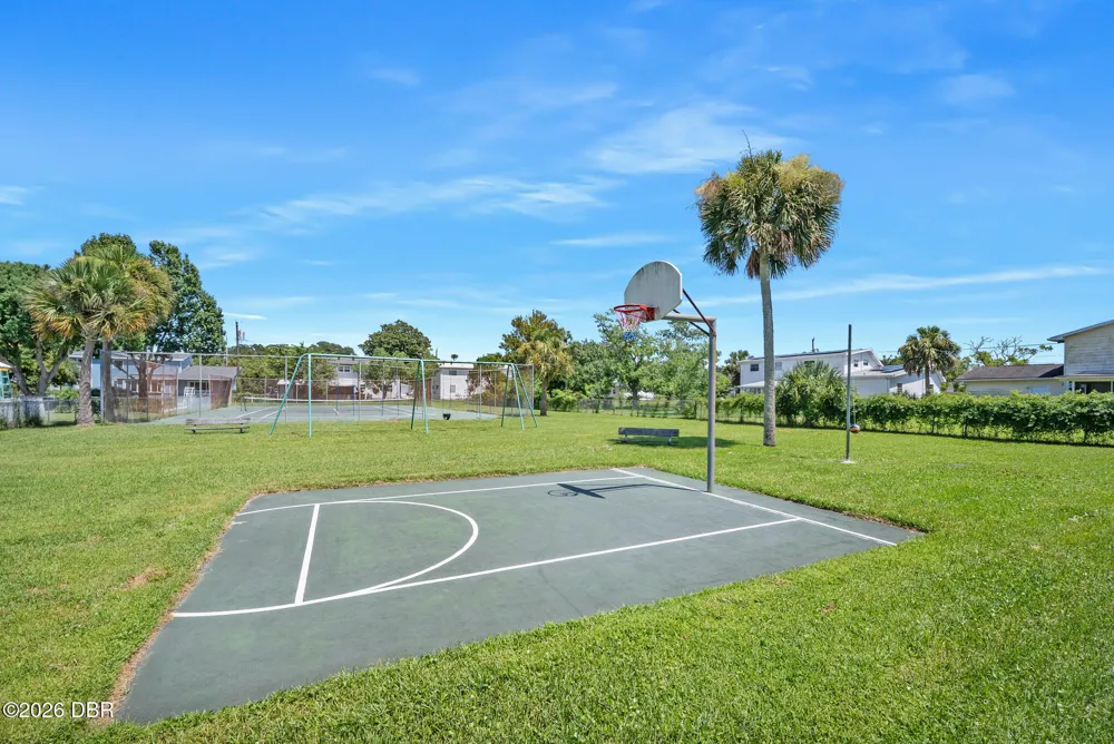 461 Andrews Street Ormond Beach, FL 32174