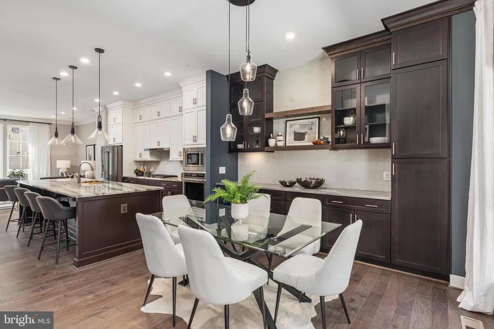 1876 EASTERLY ROAD Reston, VA 20190