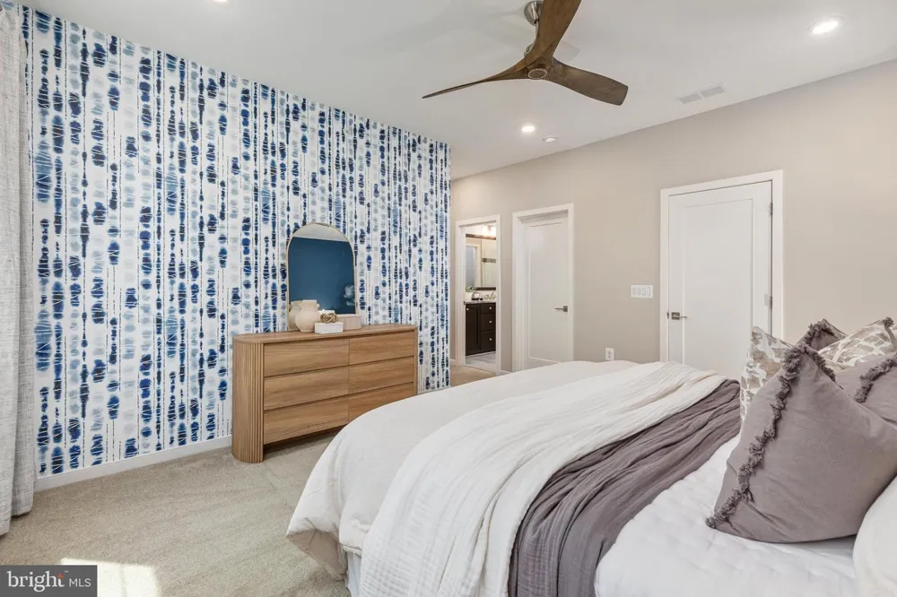 1876 EASTERLY ROAD Reston, VA 20190