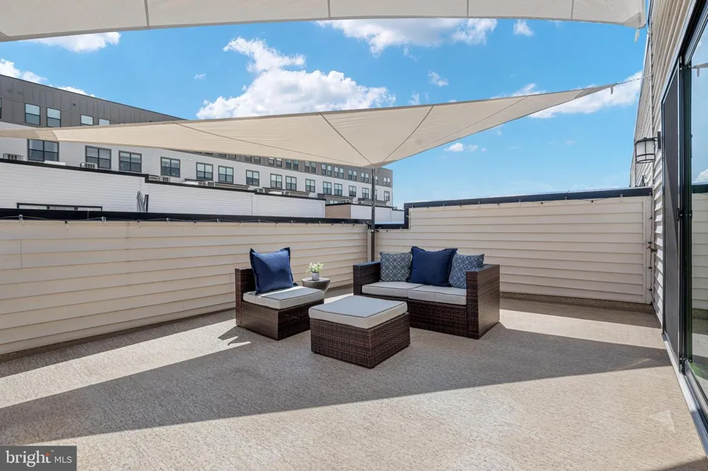 1876 EASTERLY ROAD Reston, VA 20190
