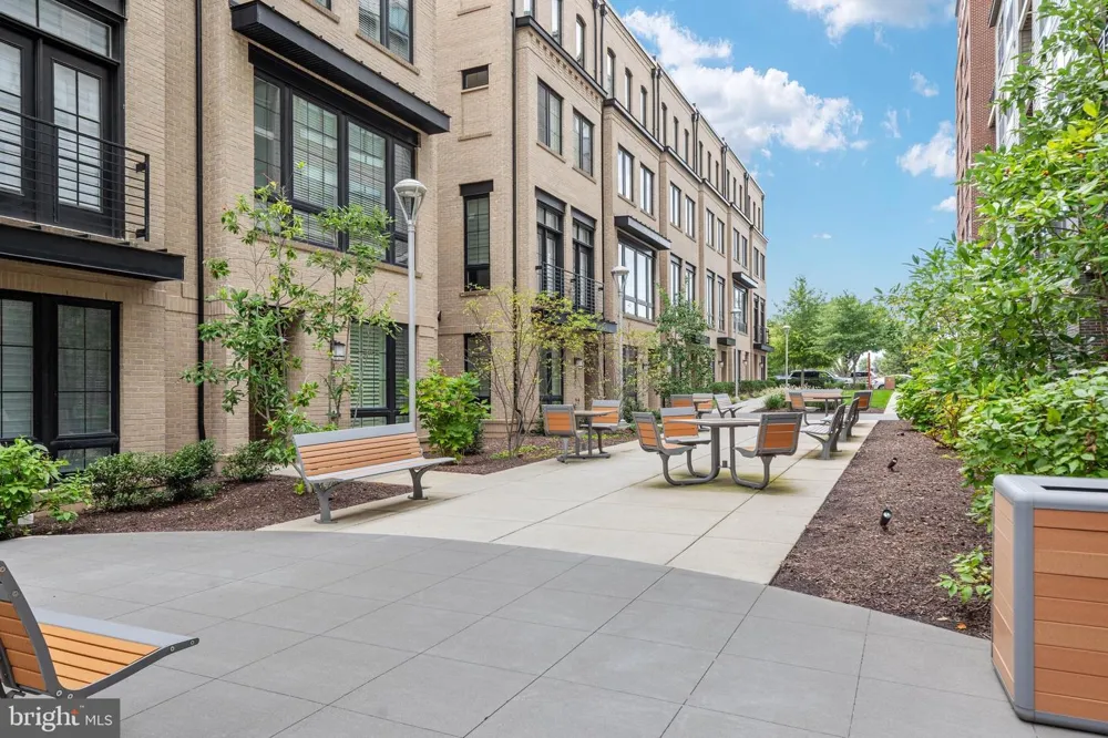 1876 EASTERLY ROAD Reston, VA 20190