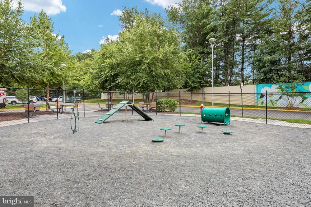 1876 EASTERLY ROAD Reston, VA 20190