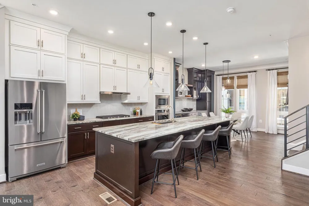 1876 EASTERLY ROAD Reston, VA 20190