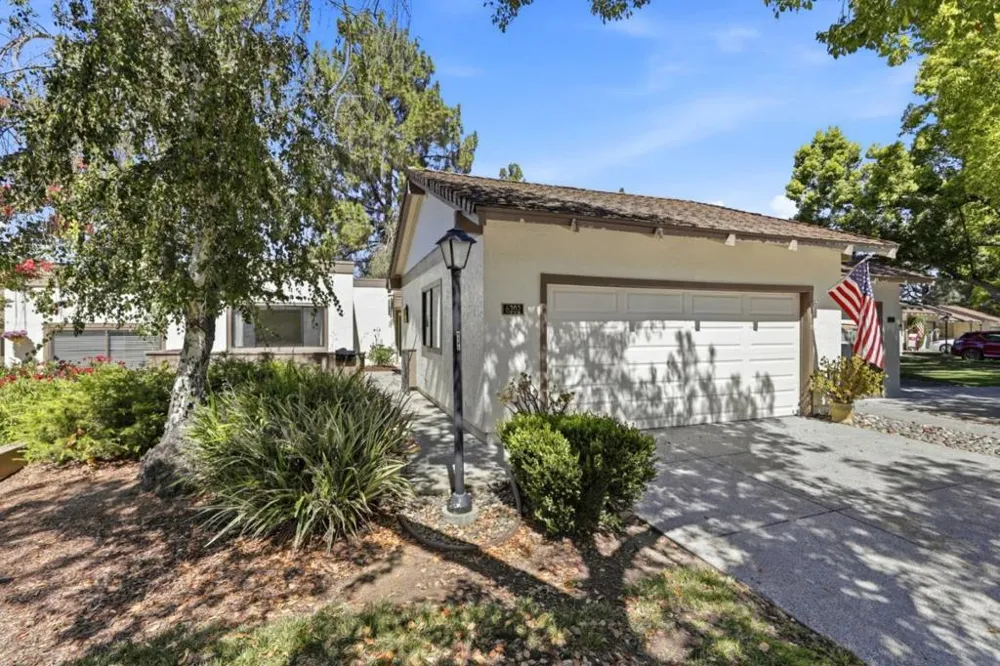 6202 Gerdts San Jose, CA 95135