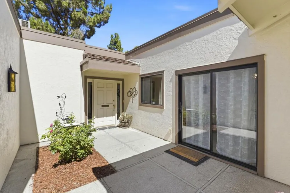 6202 Gerdts San Jose, CA 95135